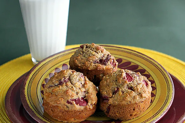 Muzlu meyveli muffin